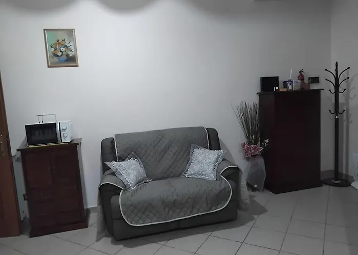 Ary's House Apartment Rom